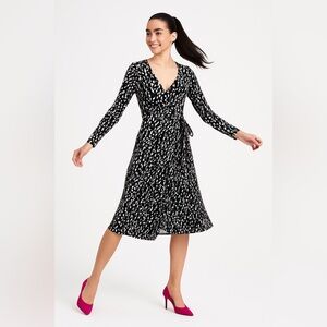 Diane Von Furstenberg Black and White Long Sleeve Dress